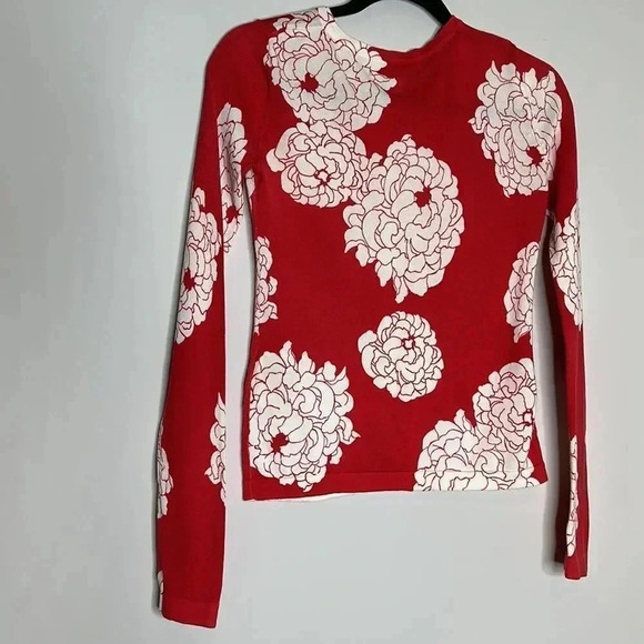 Old Navy Red Floral Button Down Cardigan - Picture 8 of 8
